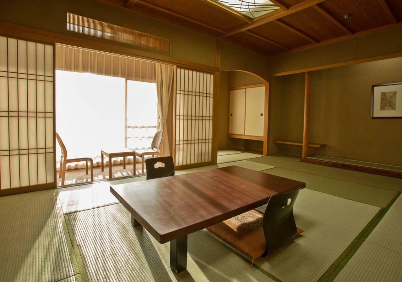 Atami Kinjokan Exterior photo